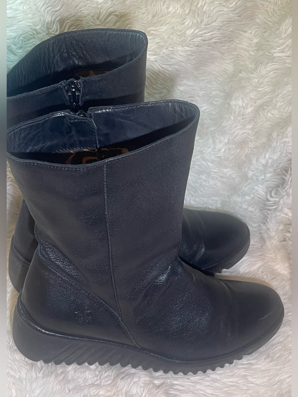 Fly London Lede Black Leather Women's Mid-Calf Boots size 9